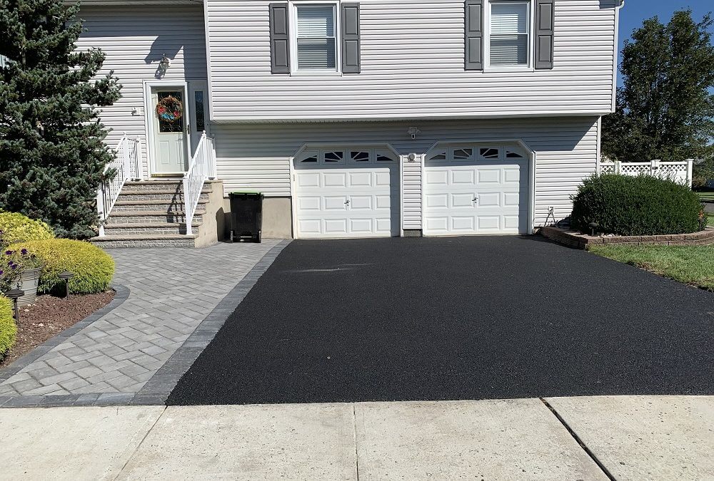 Asphalt Driveway Installs - West Palm Beach Asphalt Paving Solutions