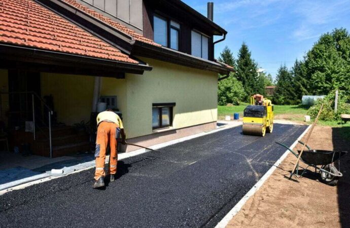 Driveway Asphalt Installation - West Palm Beach Asphalt Paving Solutions Driveway Asphalt Installation - West Palm Beach Asphalt Paving Solutions