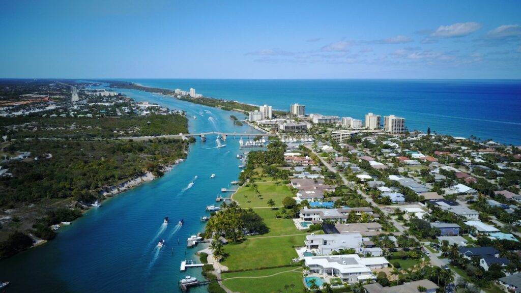 Jupiter FL, West Palm Beach Asphalt Paving Solutions